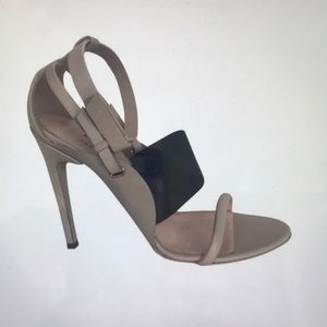 Rupert Sanderson nude sandals with black detail